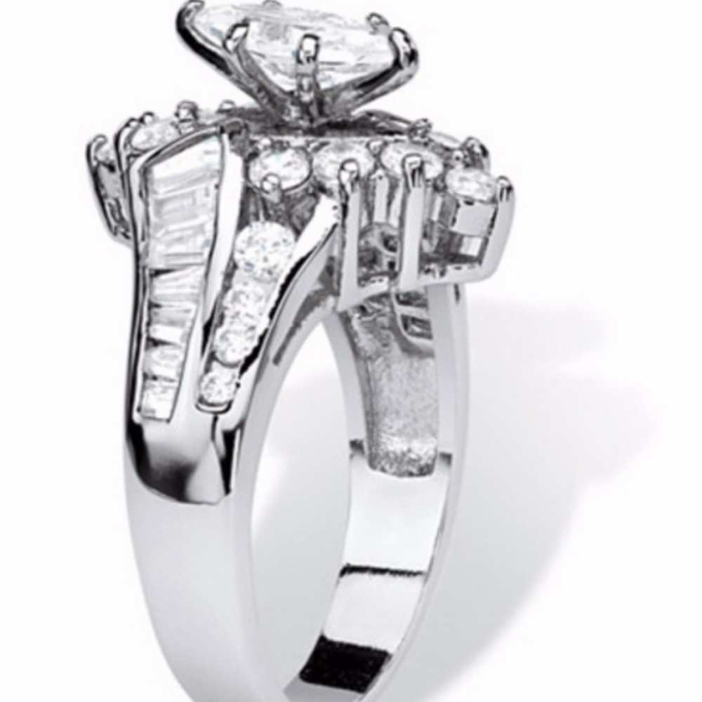 STERLING SILVER RING - Picture 2 of 3